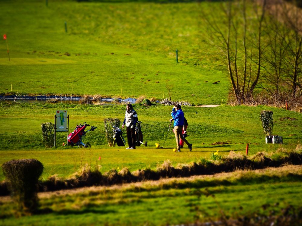 Golfklubb: En plats för gemenskap, sport och natur